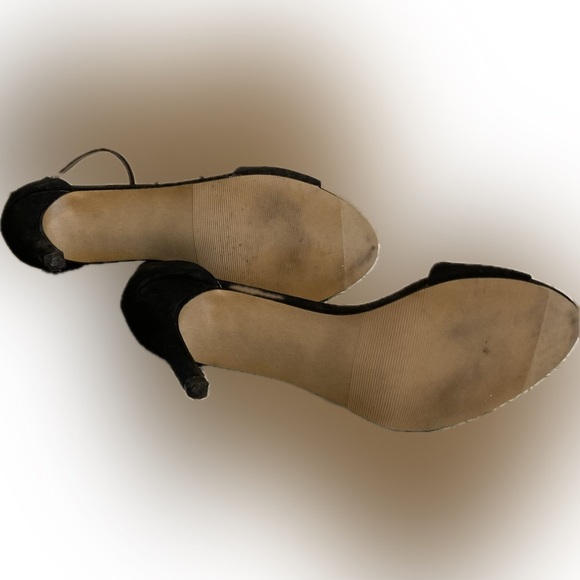 Apt 9 Suede stiletto heel. Open toe. Size 8.5 - Picture 5 of 5